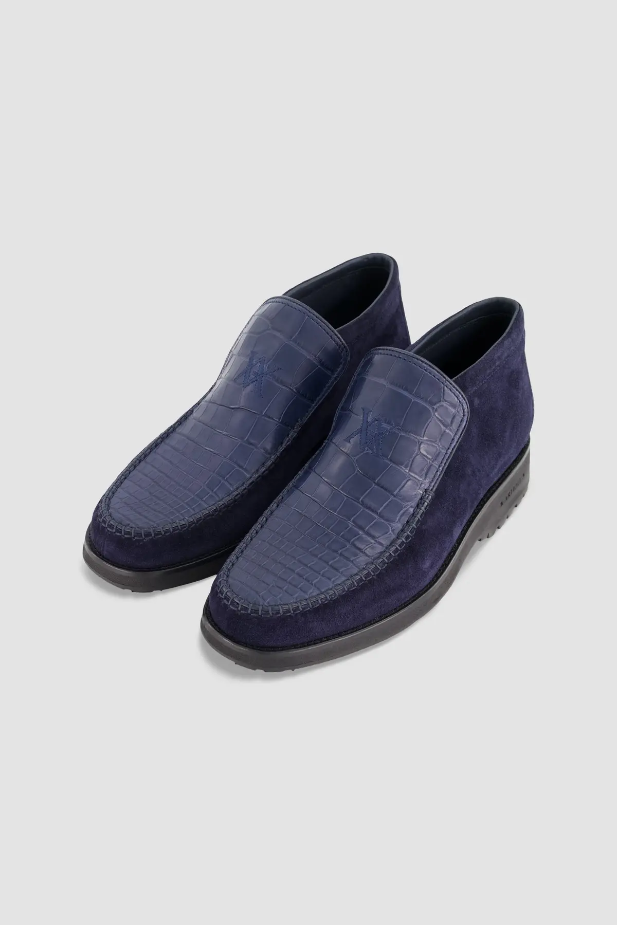 Artioli Blue Suede And Alligator Ankleboot 1
