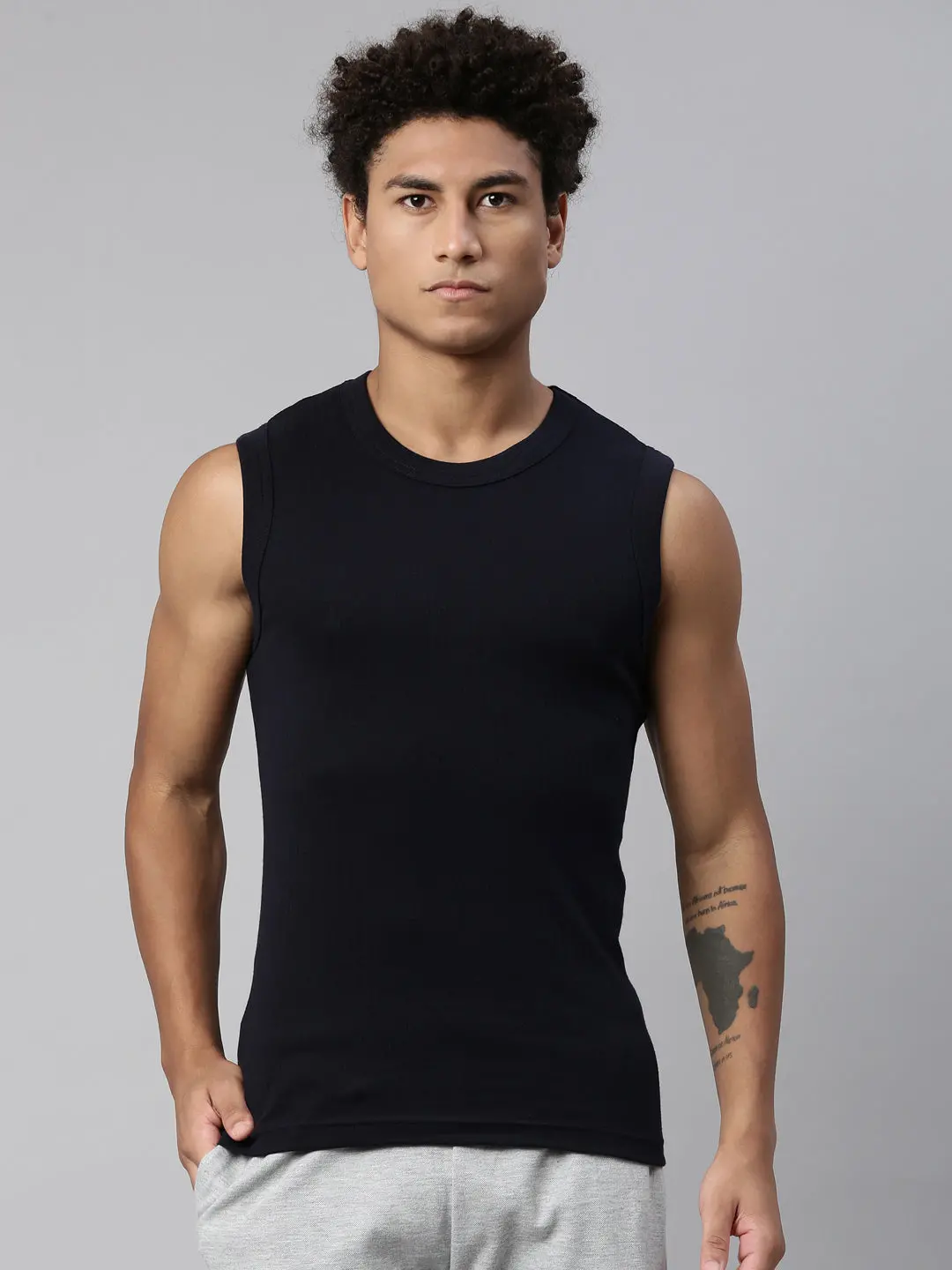 Men's Solid Vest 2