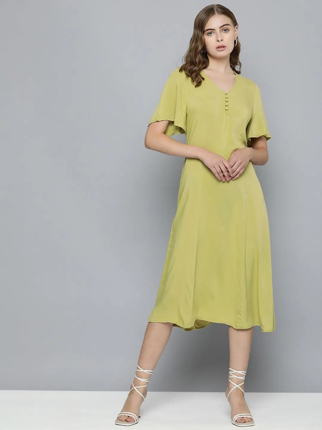 Women's Solid Green V Neck Dresses 1