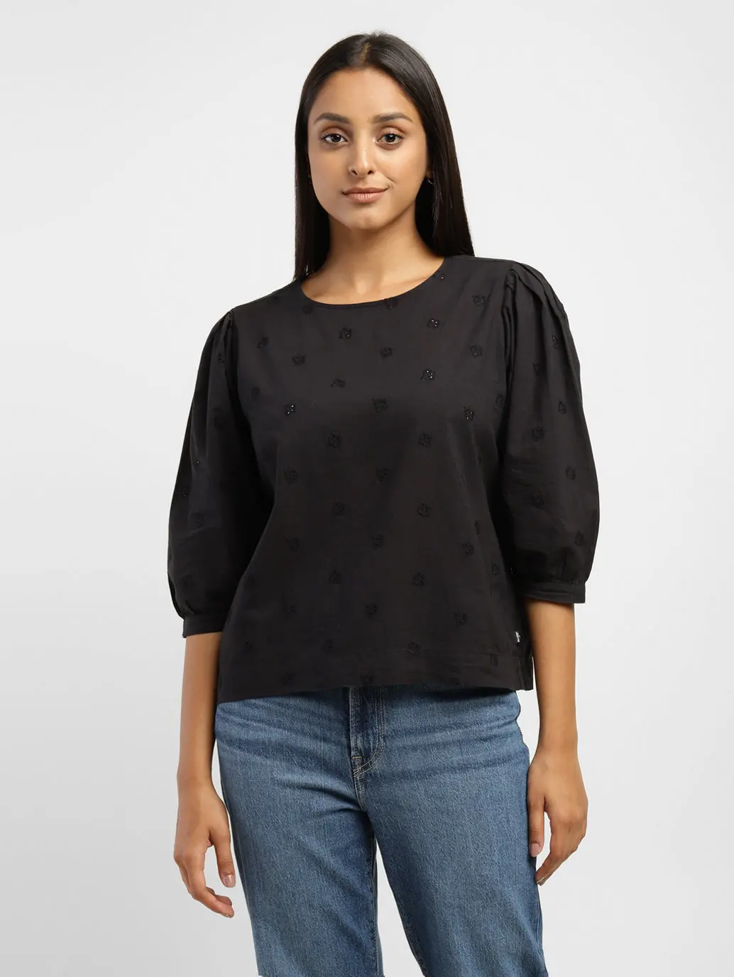 Women's Schiffli Round Neck Top 1