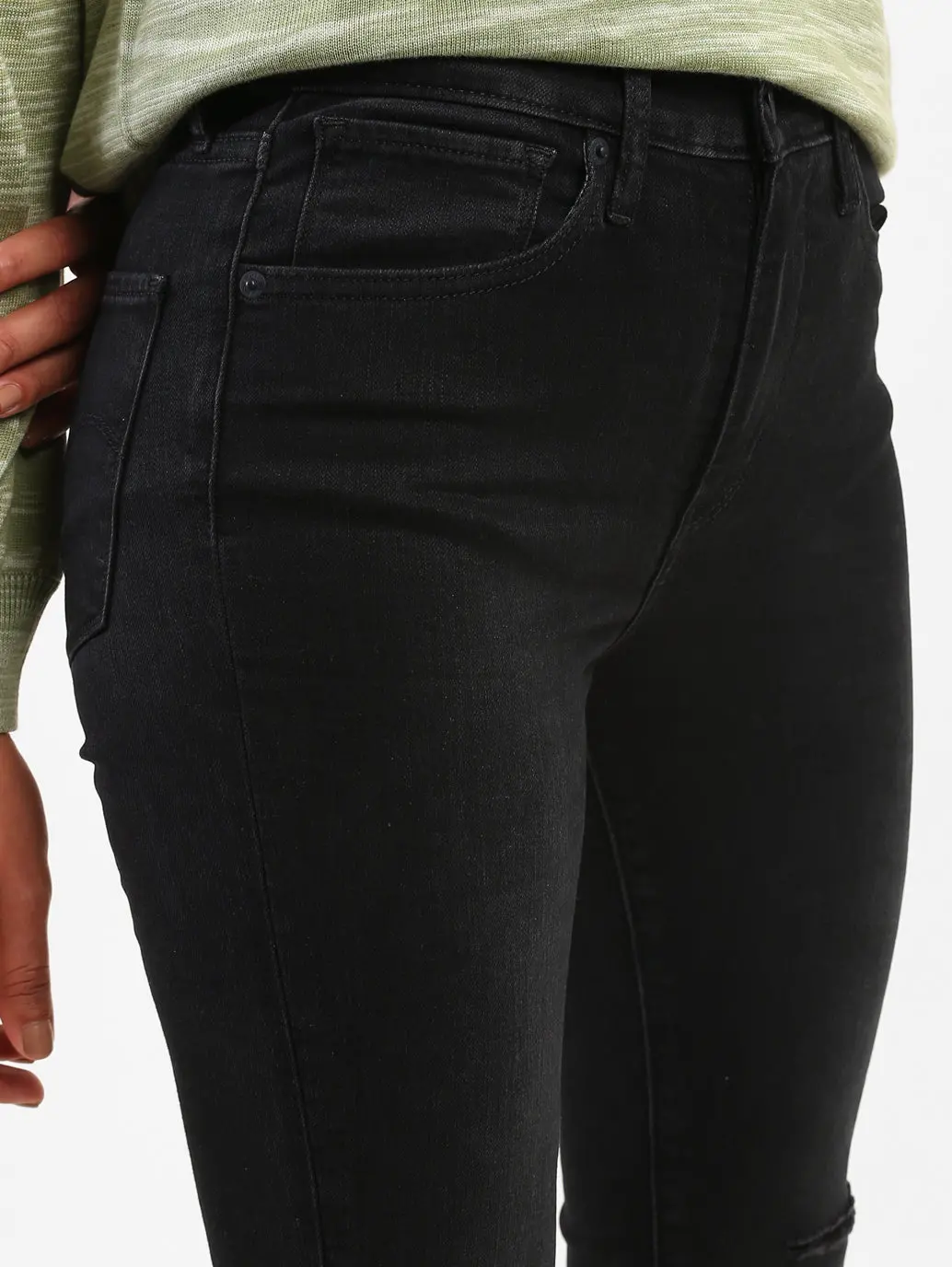 Women's 721 Black Skinny Fit High Rise Jeans 6