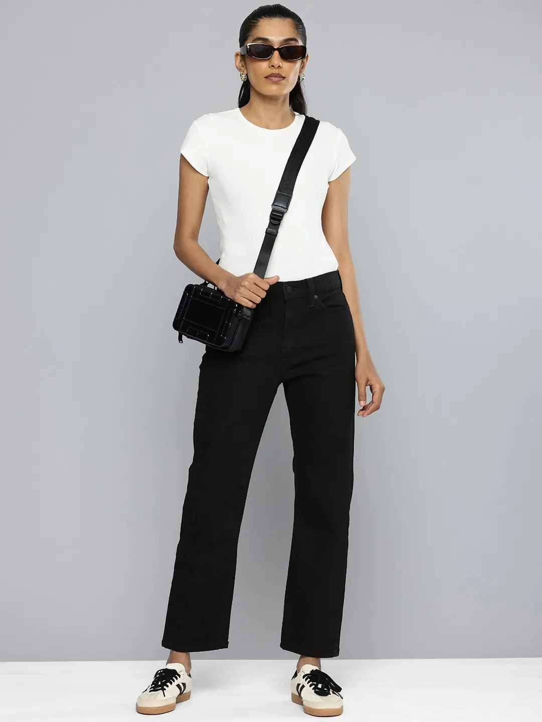 Women's Black Wedgie Straight Fit Mid Rise Jeans 1