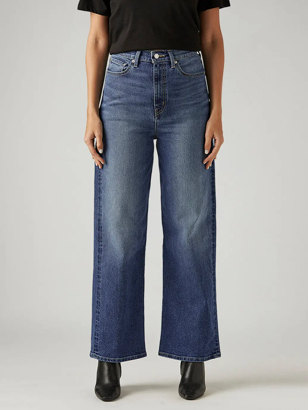 Women's Light Indigo Loose Fit High Rise Jeans 2