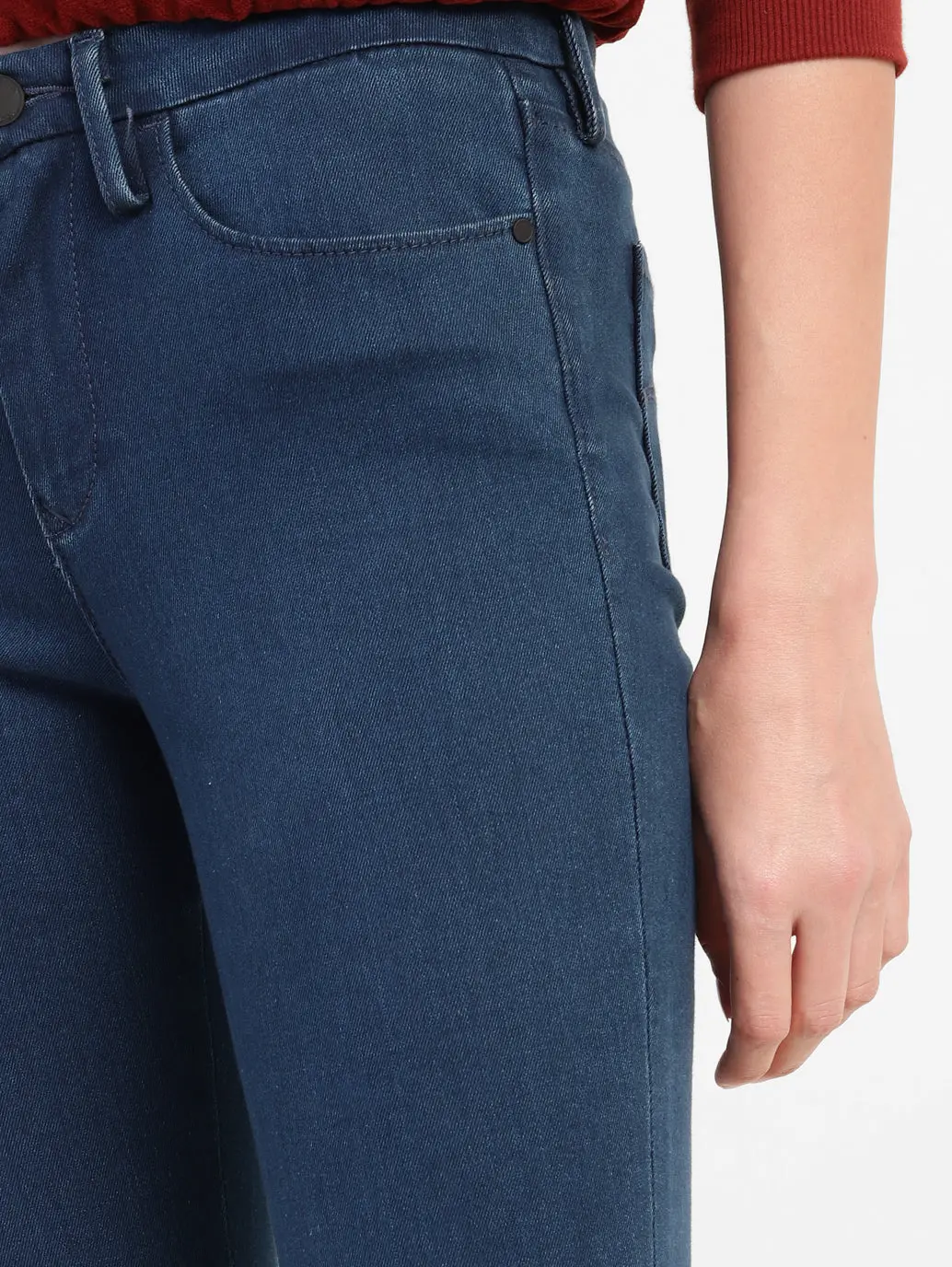Women's 715 Blue Flared Fit Mid Rise Jeans 4