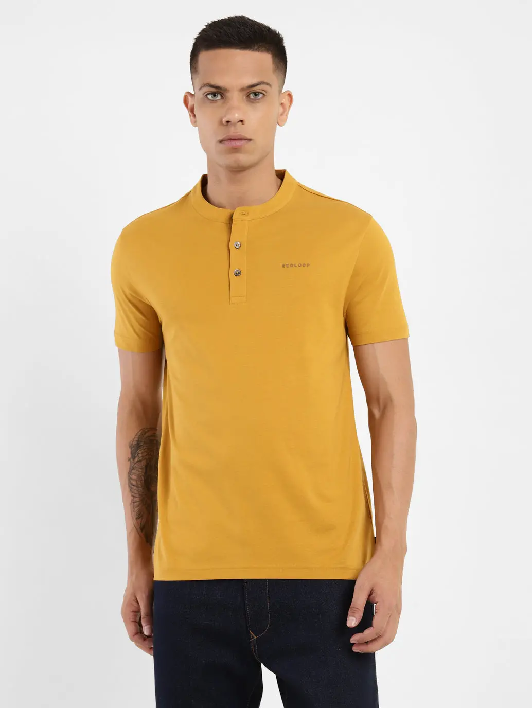 Men's Solid Henley Neck T-Shirt 1