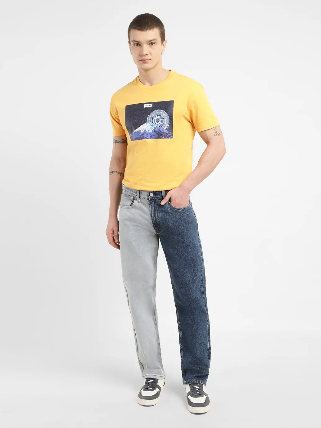 Men's 550'92 Blue Loose Fit Mid Rise Jeans 7