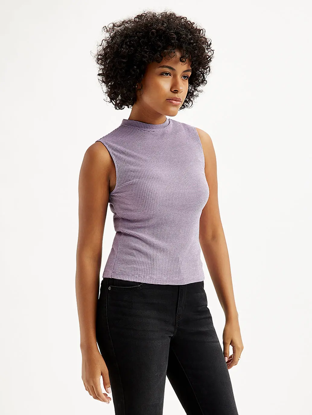 Women's Textured Mock Neck Tank Top 1