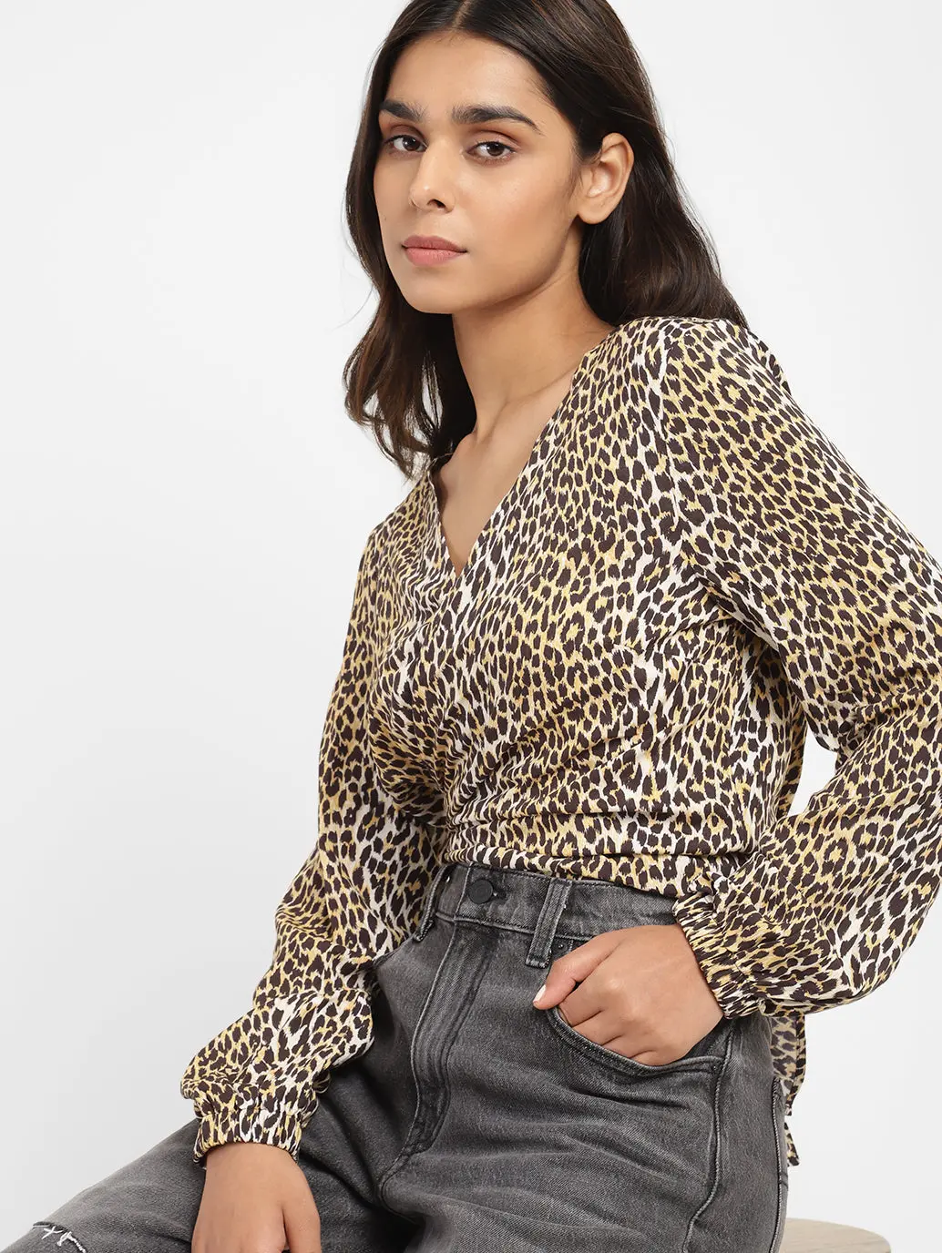 Women's Animal Print V Neck Top 2