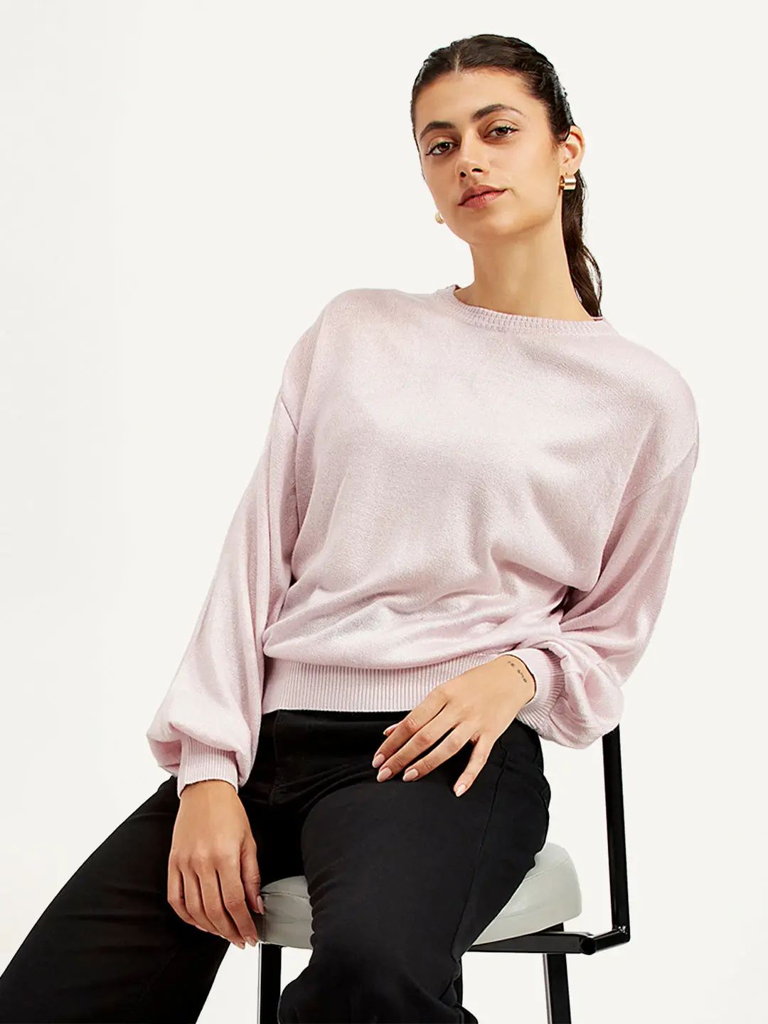Women's Solid Crew Neck Sweater 1