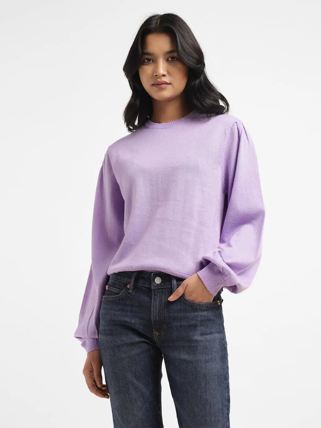 Women's Solid Crew Neck Sweater 1