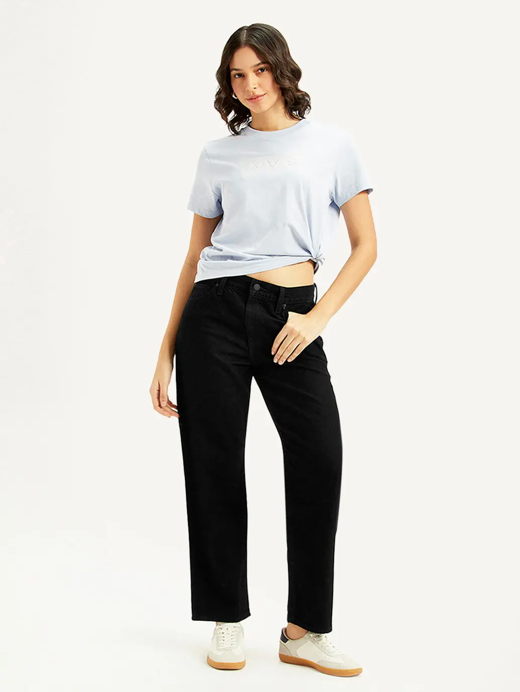 Women's 94 Black Baggy Fit Mid Rise Jeans 1