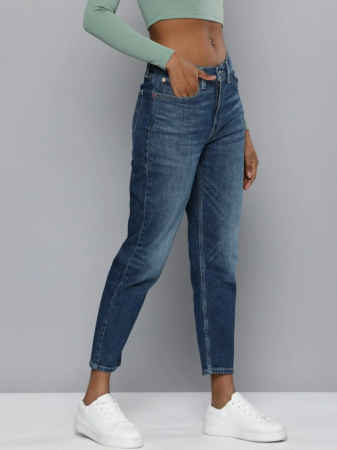 Women's 80S Mom Blue Loose Fit High Rise Jeans 1
