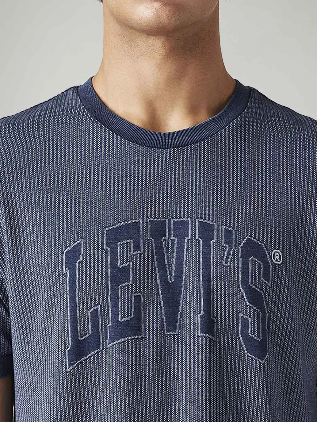 Men's Logo Printed Slim Fit Textured T-Shirt 3