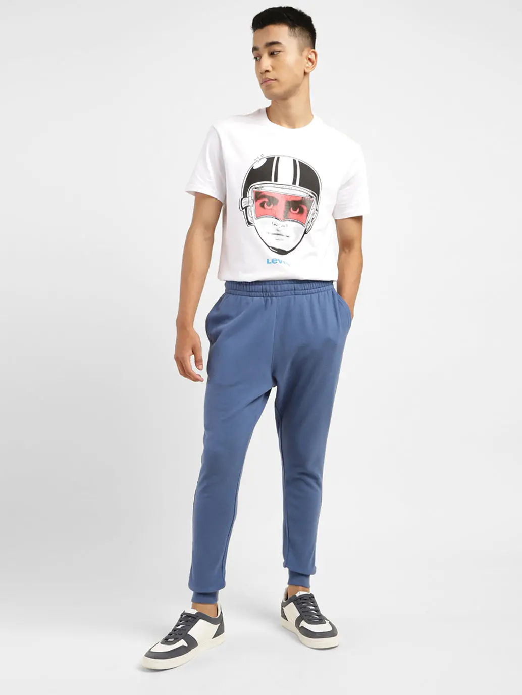 Men's Tapered Fit Joggers 1