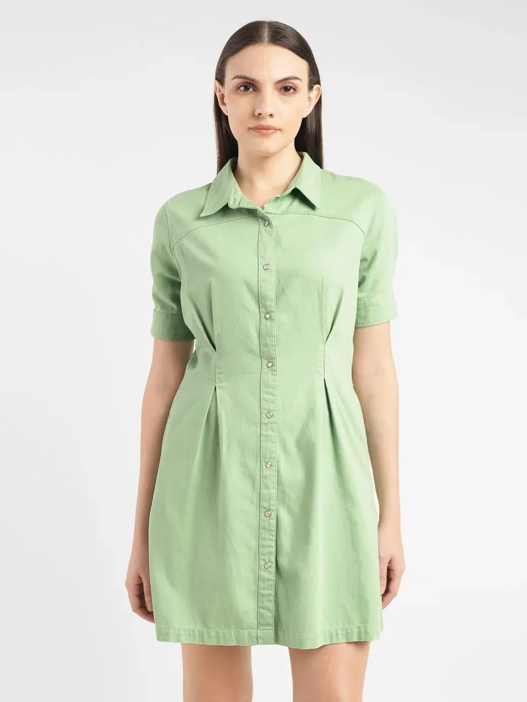 Women's Solid Green Spread Collar Dress 2