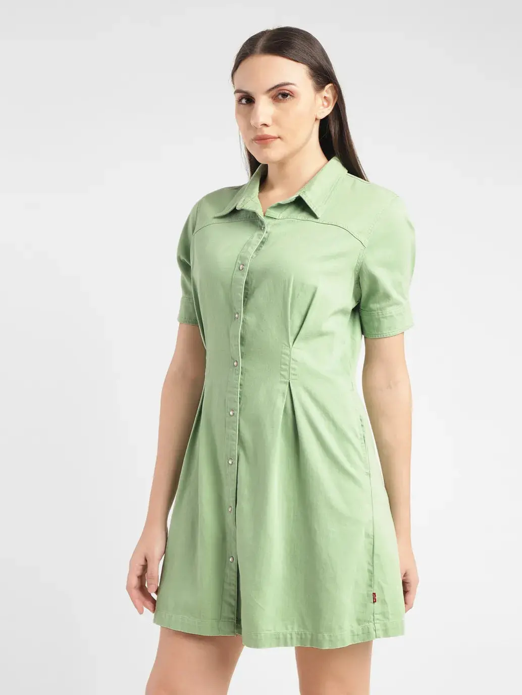 Women's Solid Green Spread Collar Dress 4