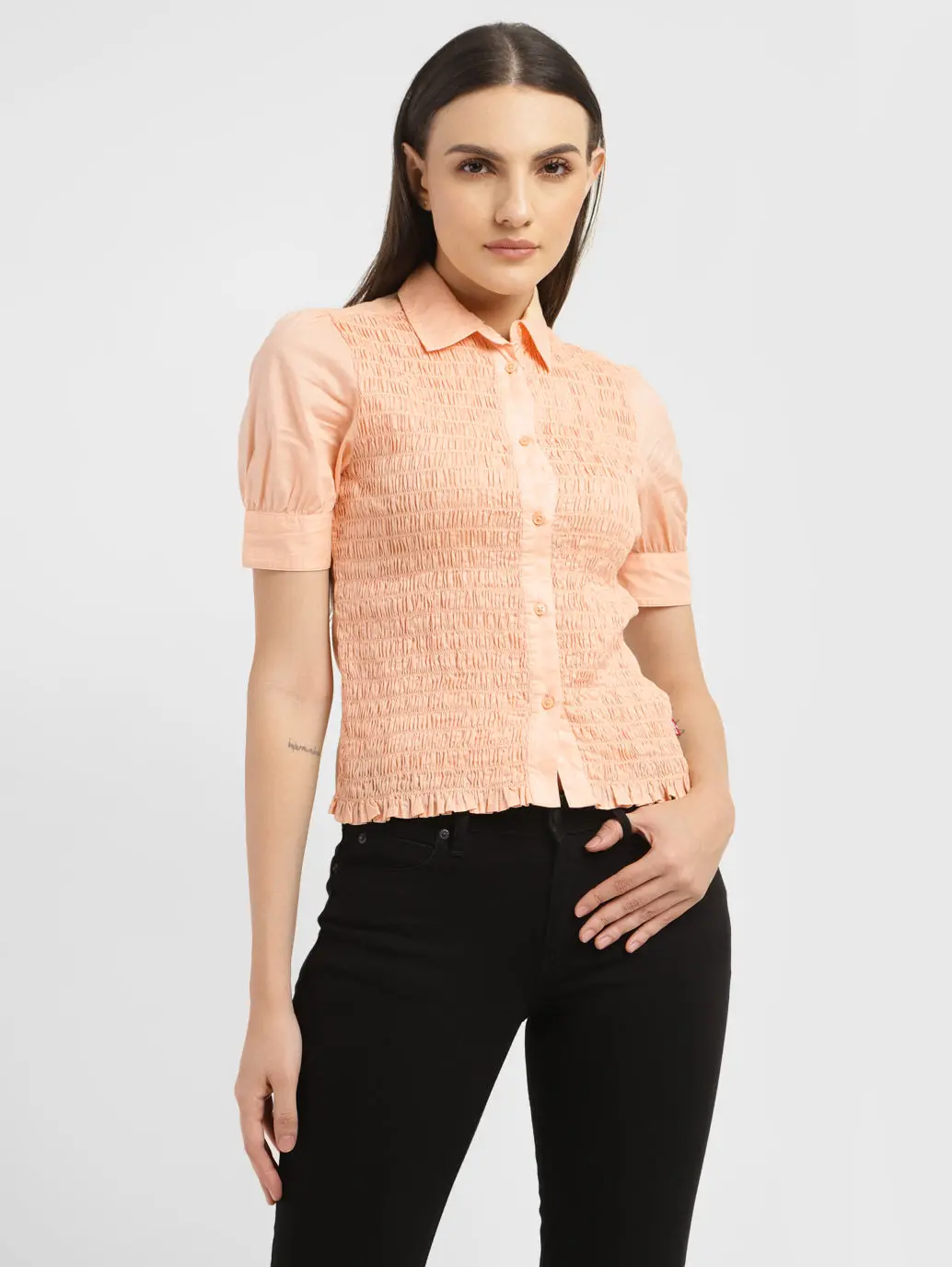 Women's Textured Spread Collar Shirt 1