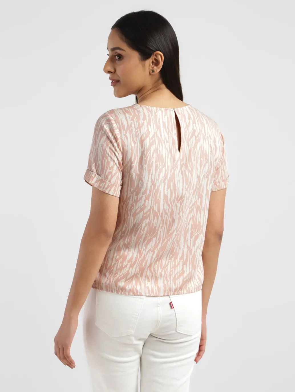 Women's Abstract Round Neck T-Shirt 3