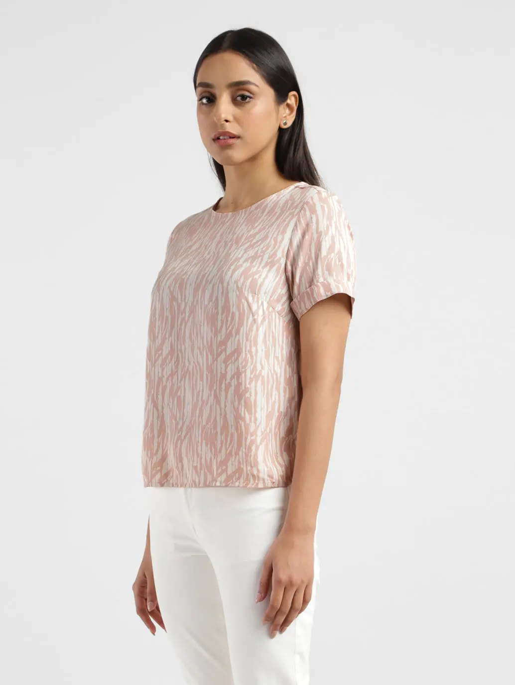 Women's Abstract Round Neck T-Shirt 4