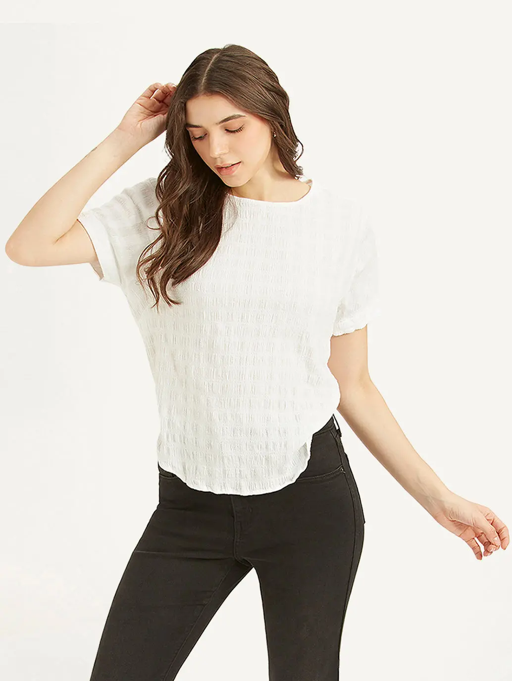 Women's Textured White Round Neck Top 1