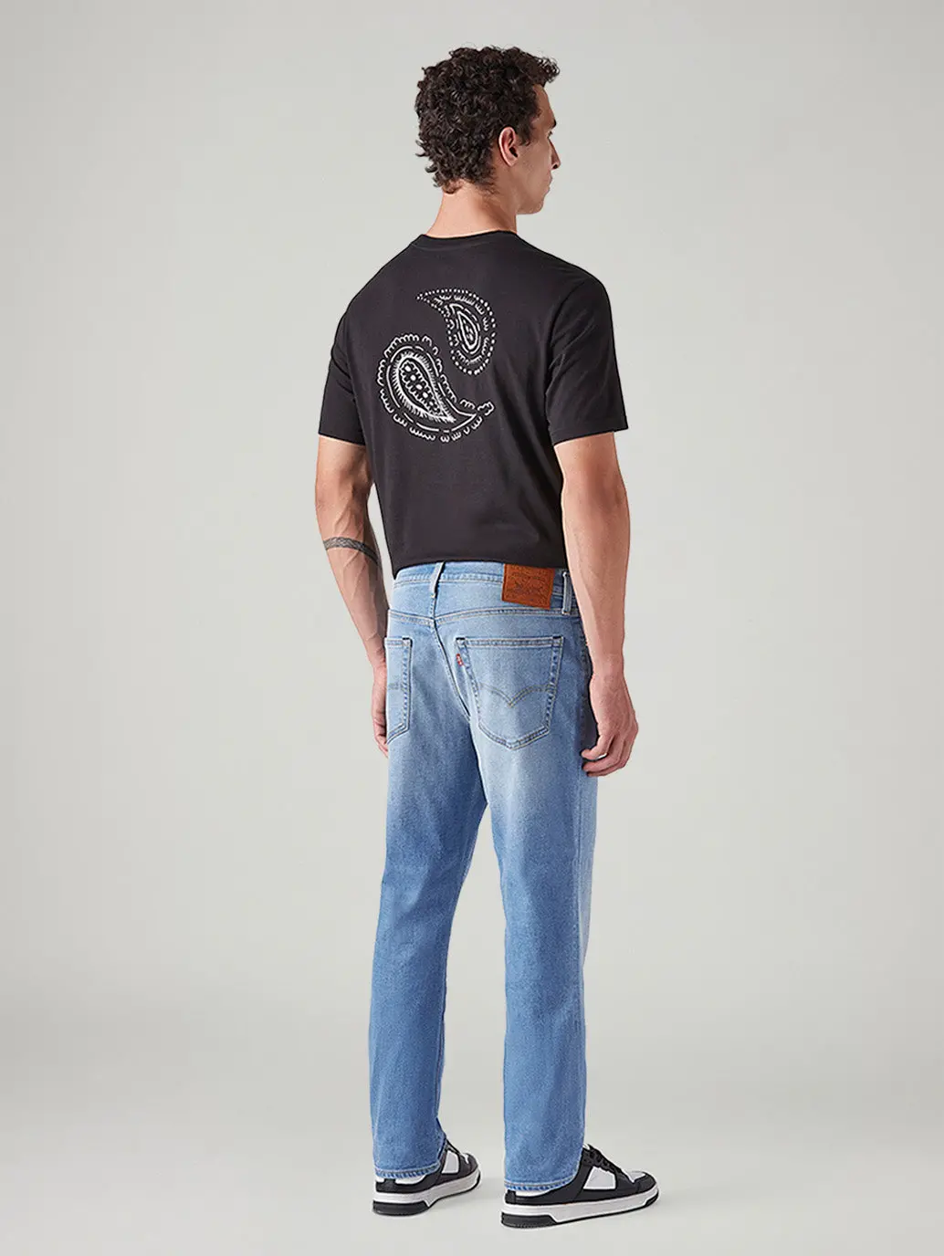 Men's 541 Light Indigo Tapered Fit Mid Rise Linen Jeans 4