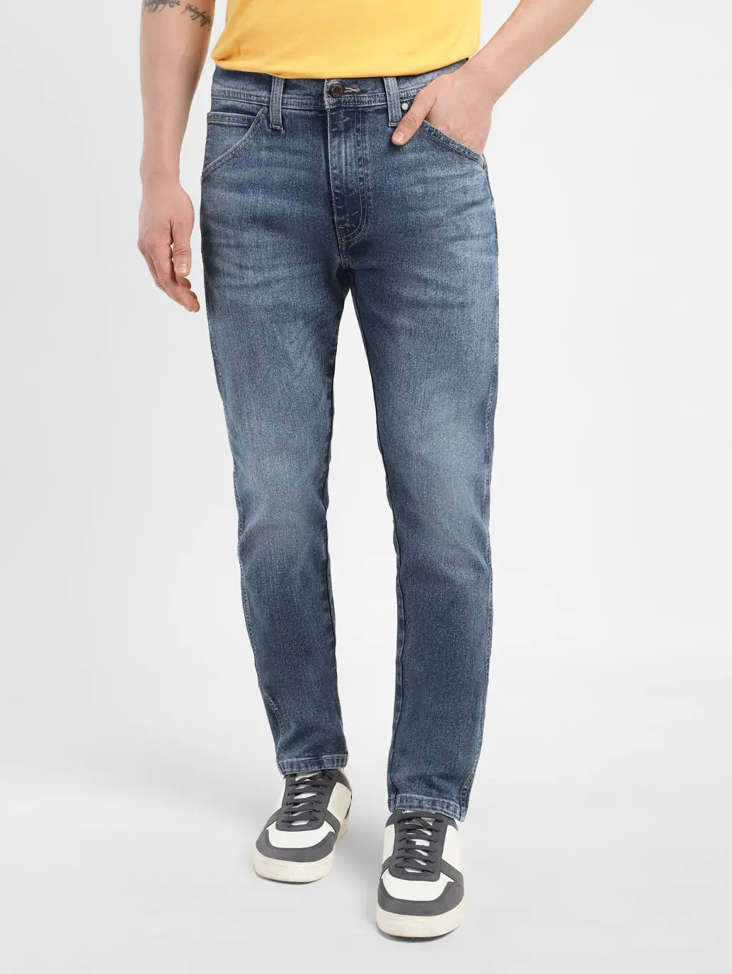 Men's 512 Blue Slim Tapered Fit Mid Rise Jeans 1
