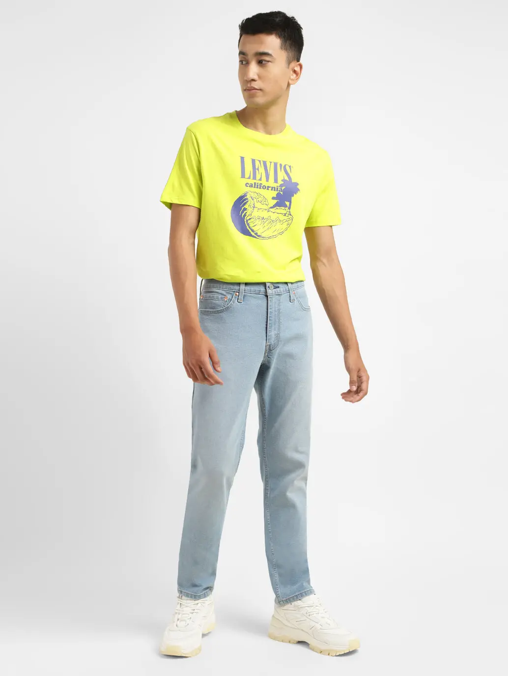 Men's 511 Light Blue Slim Fit Mid Rise Jeans 1