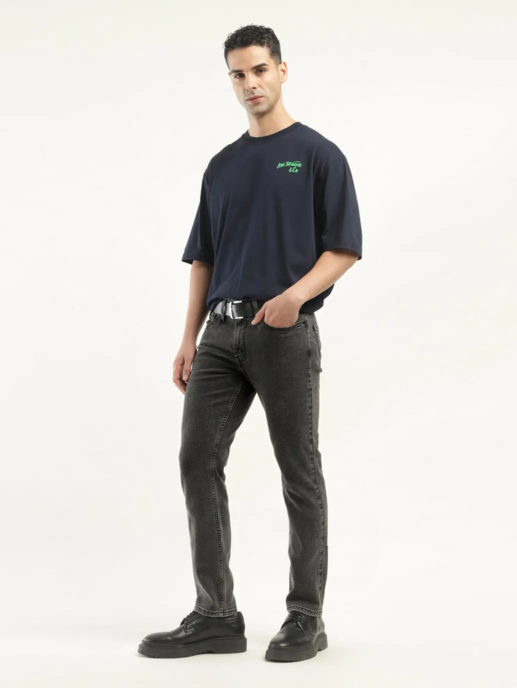 Men's 511 Black Slim Fit Mid Rise Jeans 1