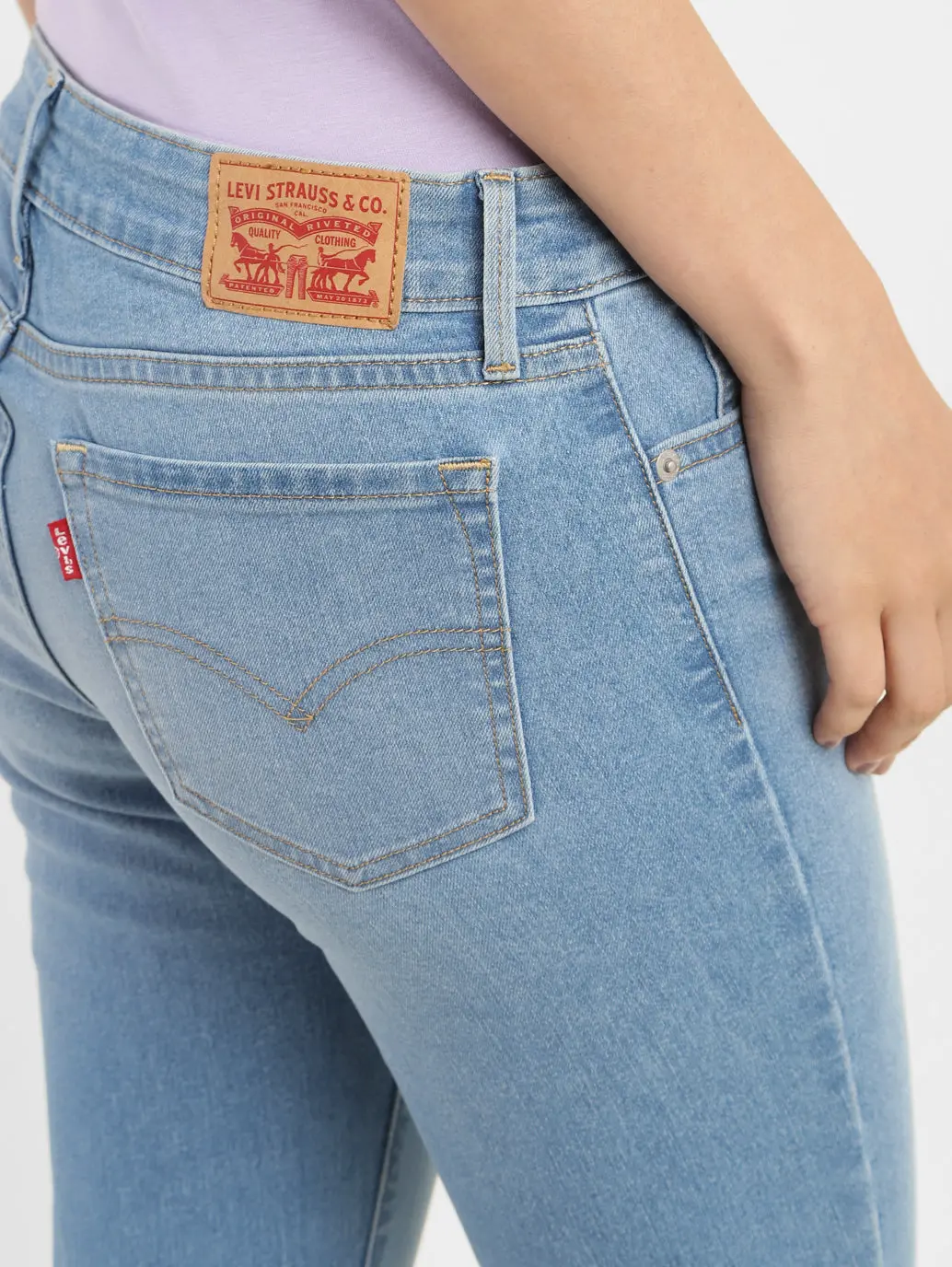 Women's 711 Blue Skinny Fit Mid Rise Jeans 6