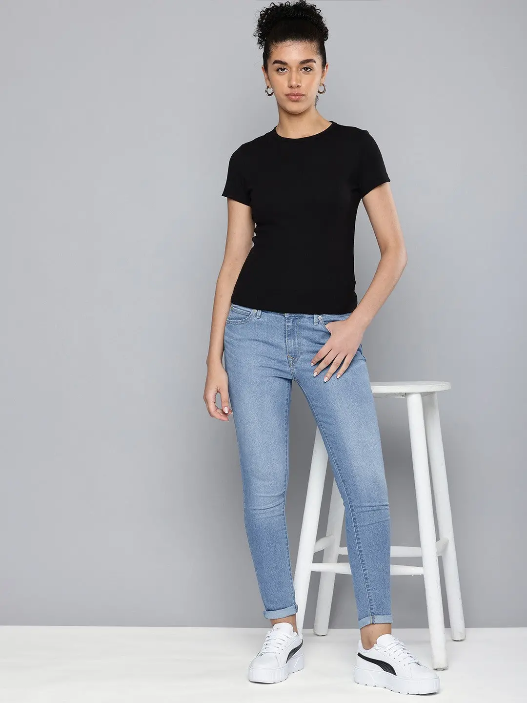 Women's 711 Blue Skinny Fit Mid Rise Jeans 5