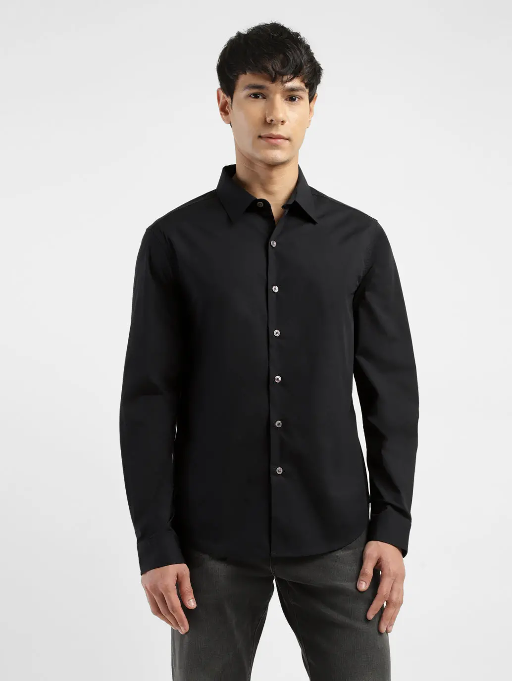 Men's Redloop Solid Spread Collar Shirt 1