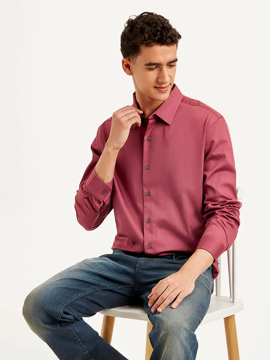 Men's Redloop Solid Slim Fit Shirt 1