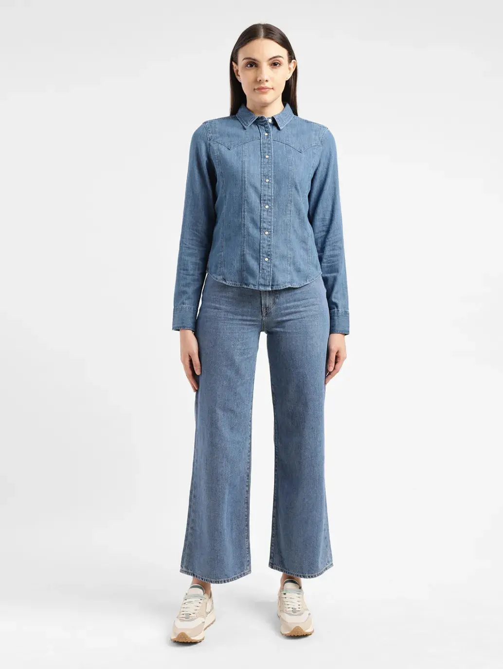Women's Solid Slim Fit Shirt 1