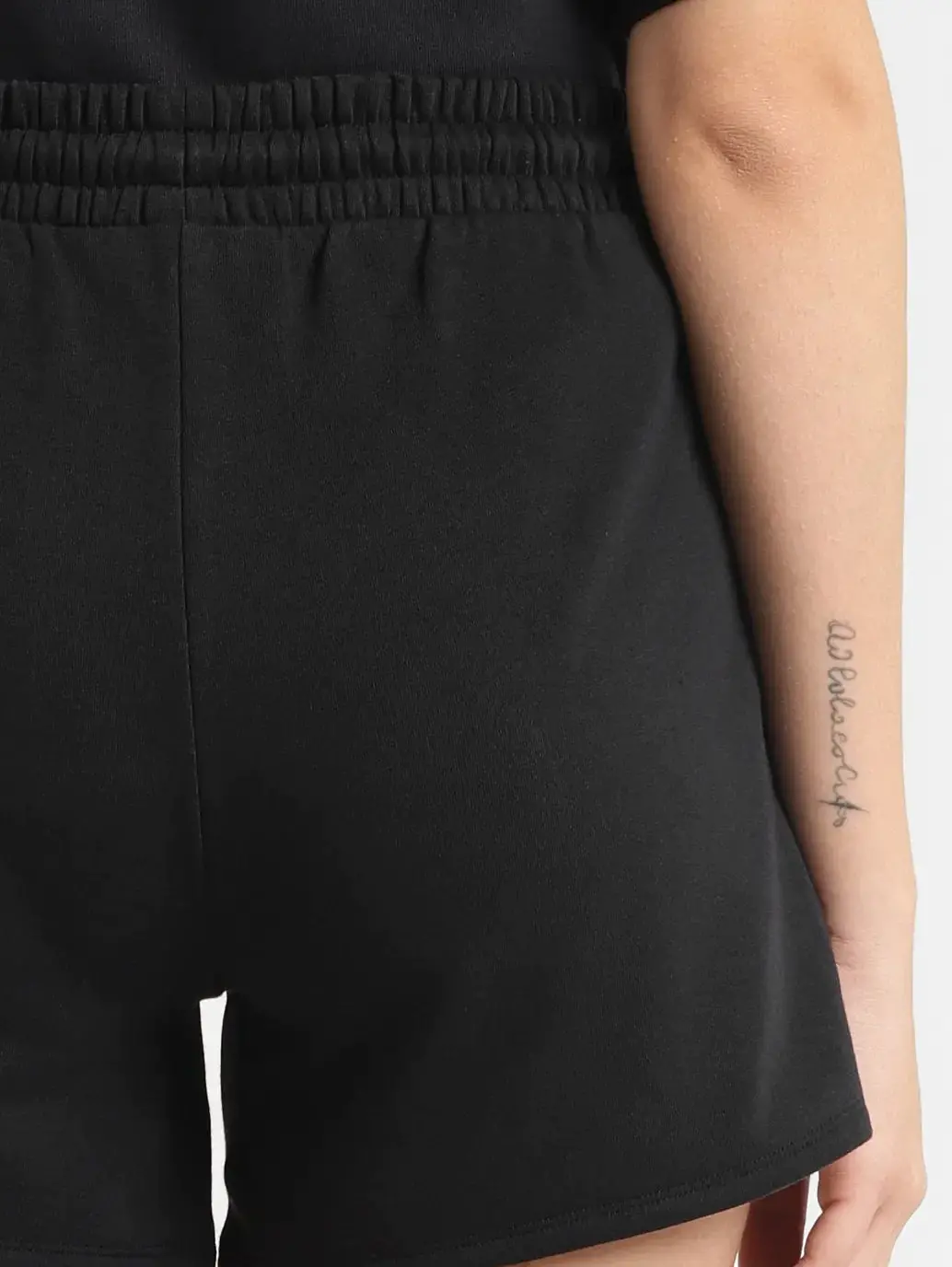 Women's High Rise Black Relaxed Fit Shorts 6
