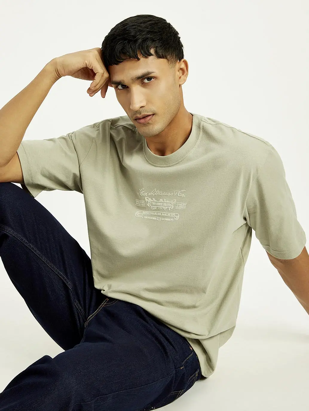 Men's Graphic Print Loose Fit T-Shirt 1