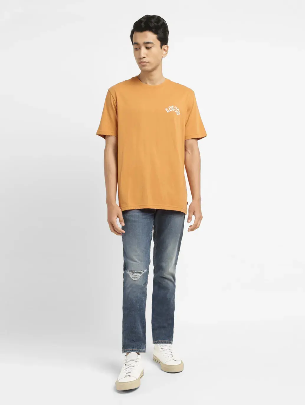 Men's Solid Round Neck T-Shirt 1
