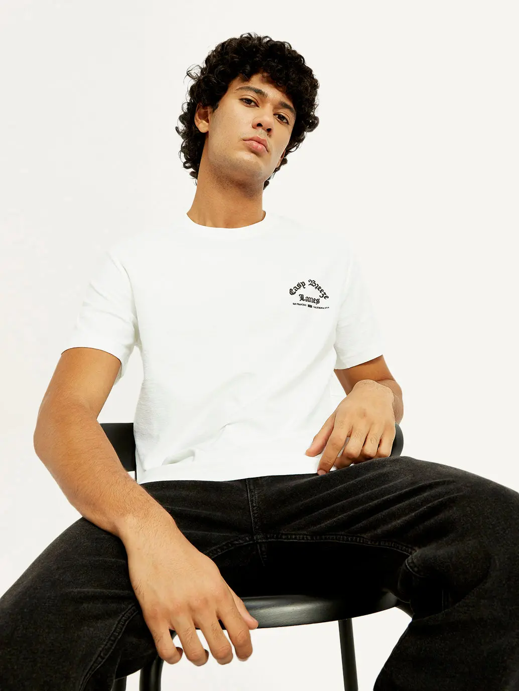 Men's Graphic Print Crew Neck T-Shirt 1