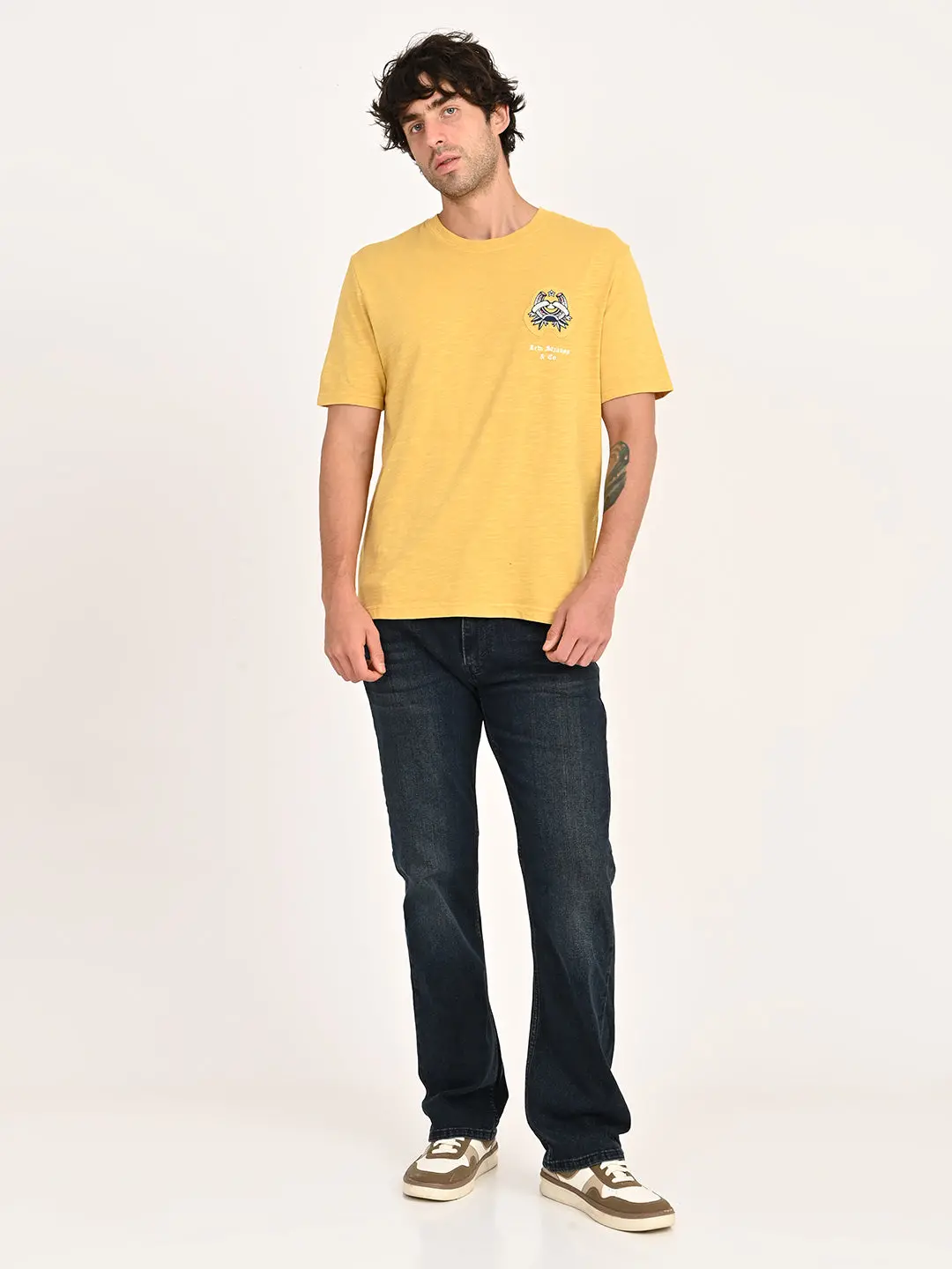Men's Graphic Print Yellow Crew Neck T-Shirt 1