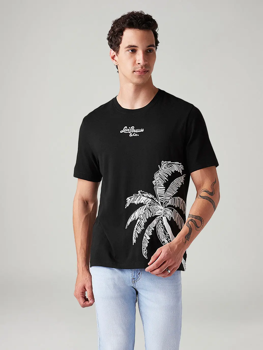 Men's Graphic Print Regular Fit T-Shirt 1