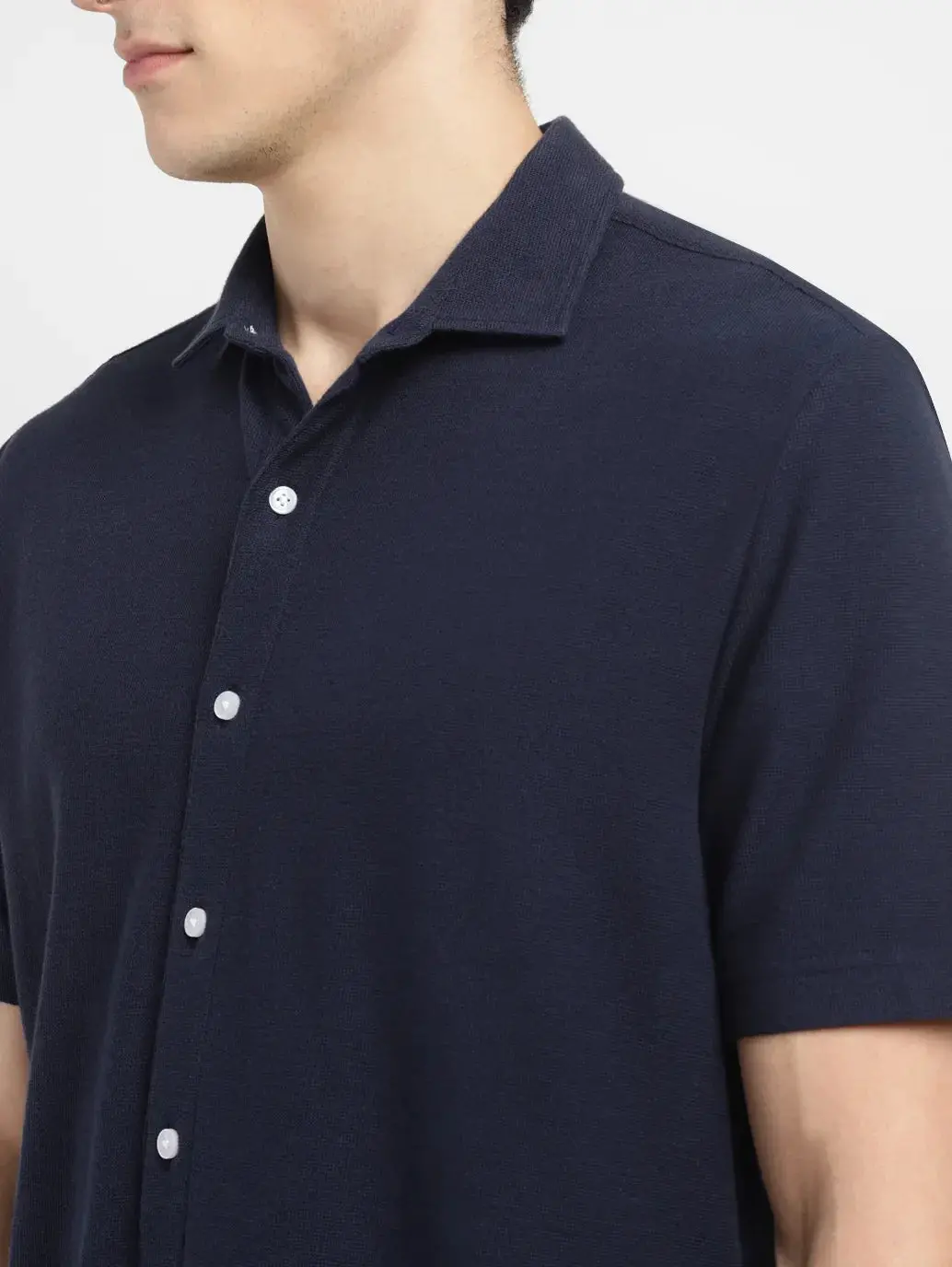 Men's Solid Slim Fit Shirt 5