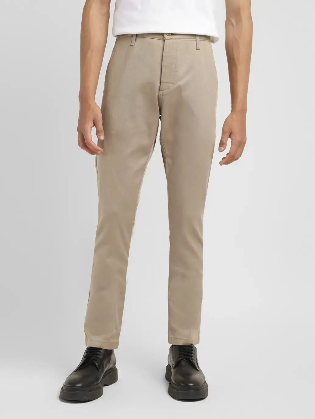 Men's 512 Slim Tapered Fit Beige Chinos 2