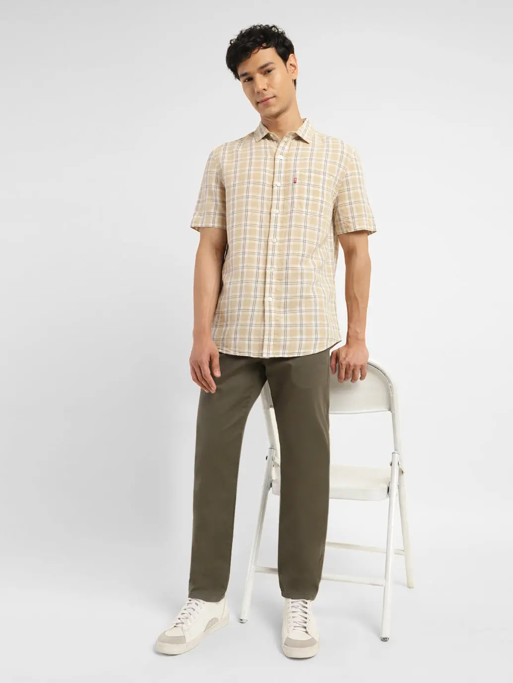 Men's Green Loose Fit Chinos 1