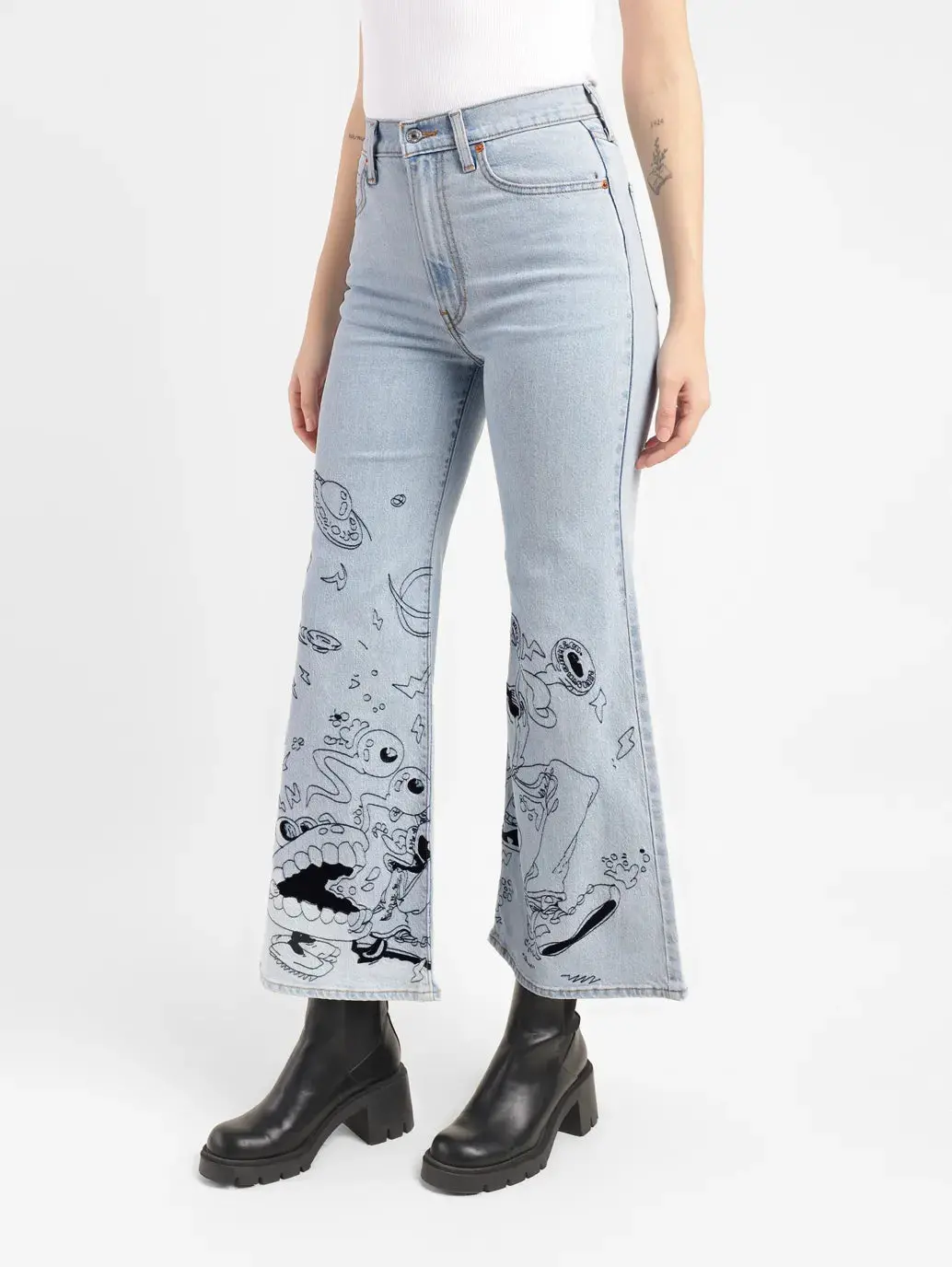Women's Blue Ribcage Bell Bottom Wide Leg Fit High Rise Jeans 4