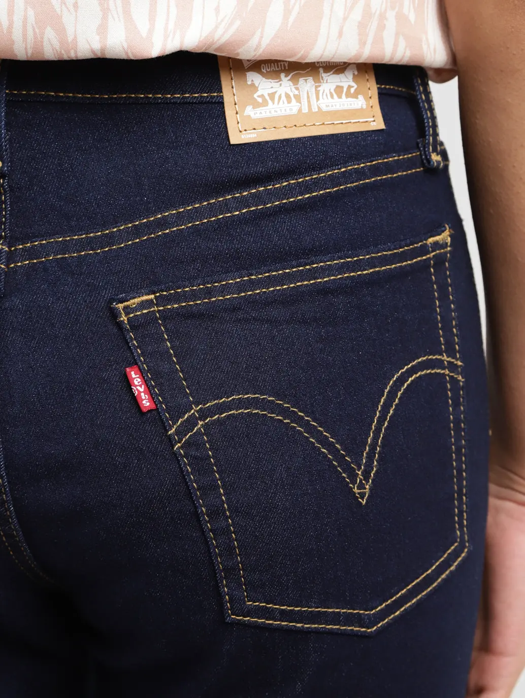 Women's Blue Wedgie Straight Fit Mid Rise Jeans 5