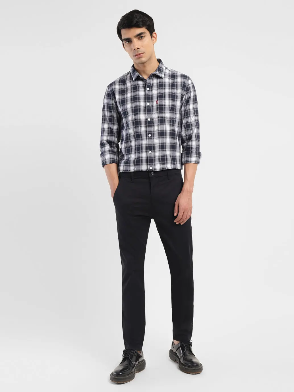 Men's 512 Black Slim Tapered Fit Chinos 1