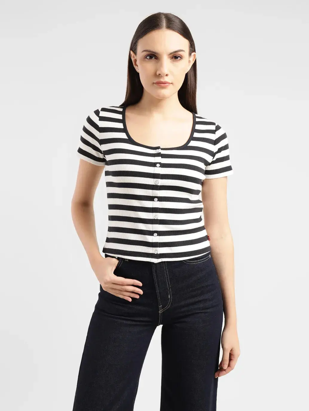 Women's Striped Black And White Scoop Neck Top 1