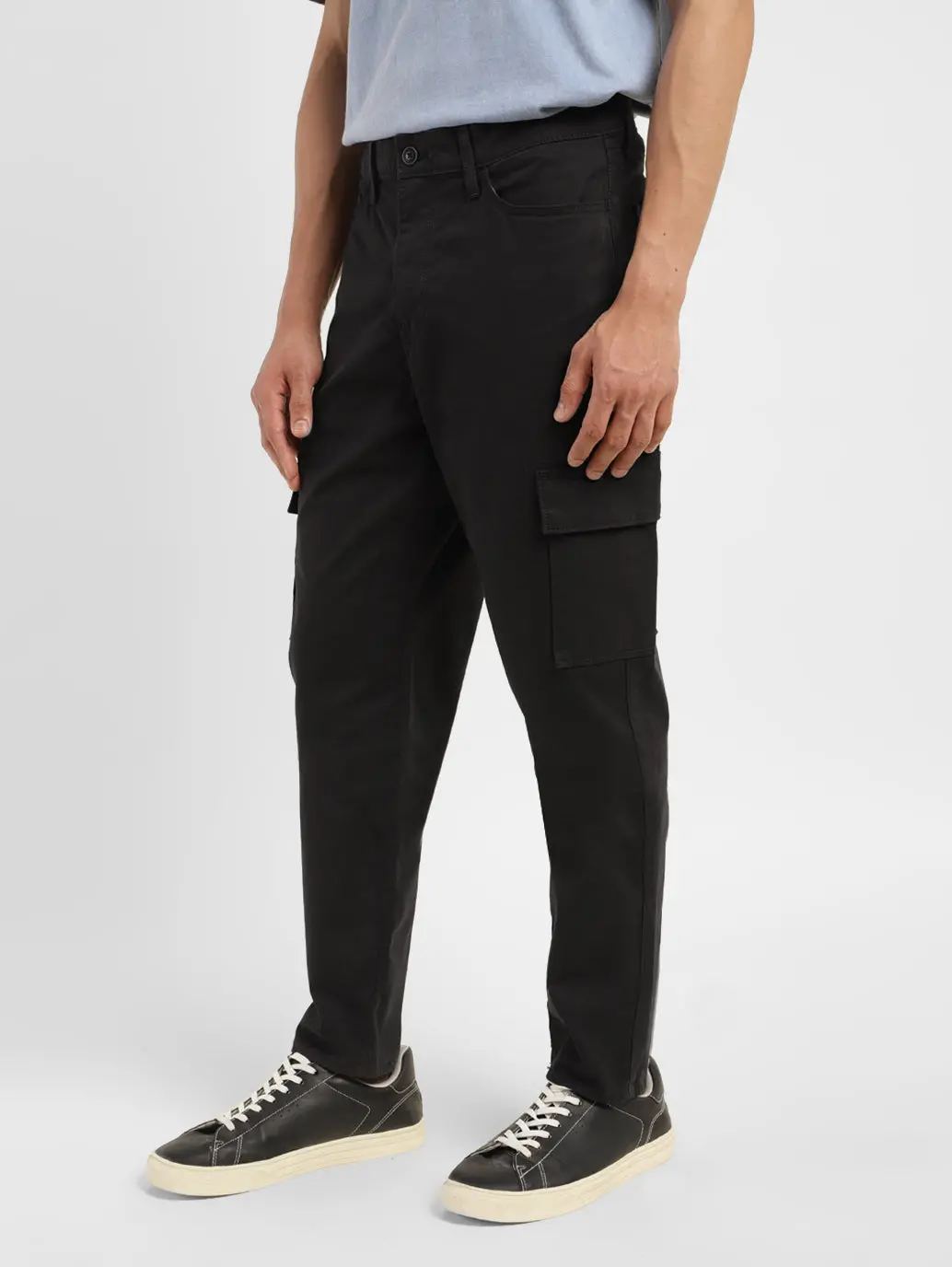 Men's Black Loose Fit Cargo Trousers 3