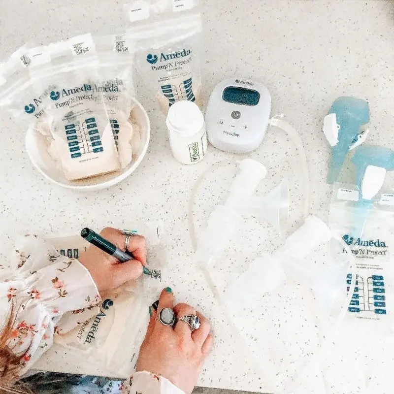 Portable Manual Breast Pump 2