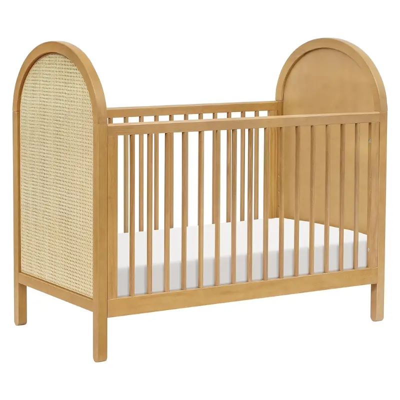 Bondi 3-In-1 Convertible Crib 1