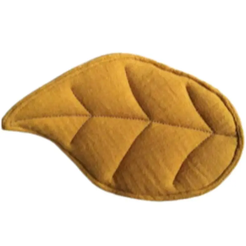 Leaf Pacifier Holder 1